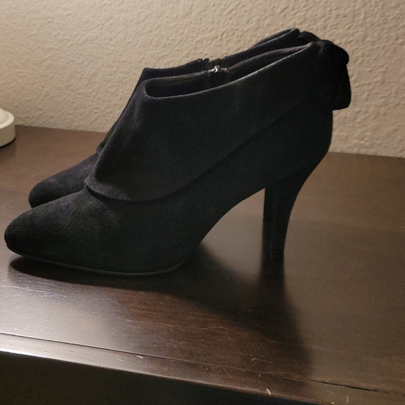 (3/$20) Rampage Booties - Picture 2 of 4